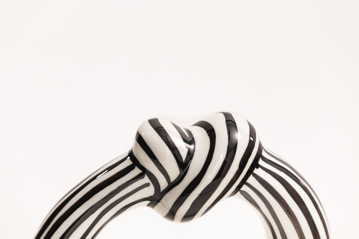THE KNOT