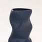 THE WAVY VASE