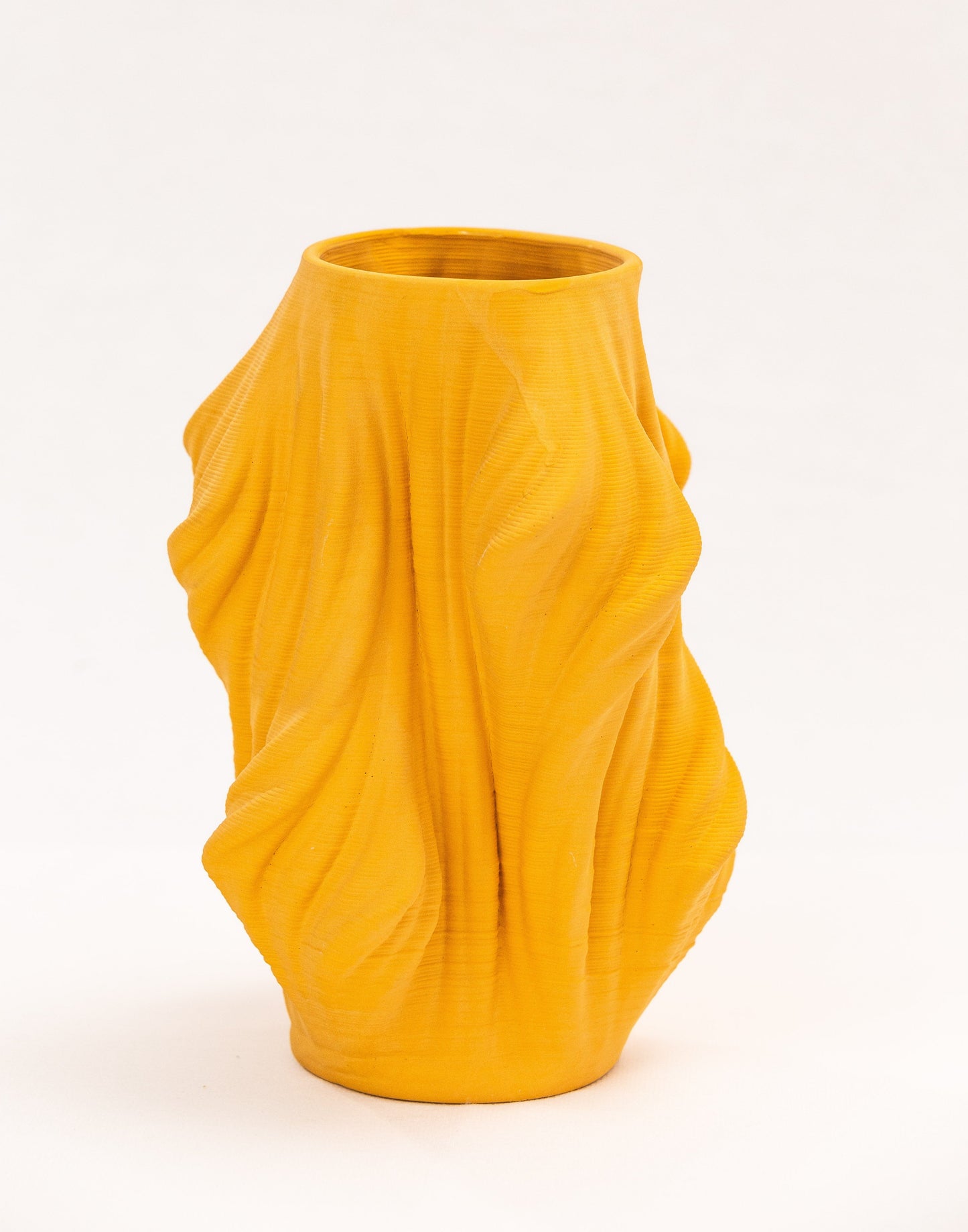 THE TWIRL VASE