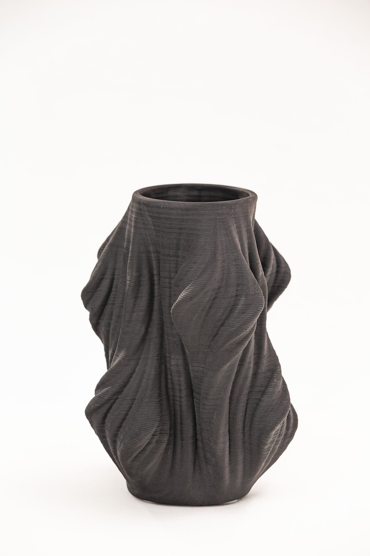 THE TWIRL VASE