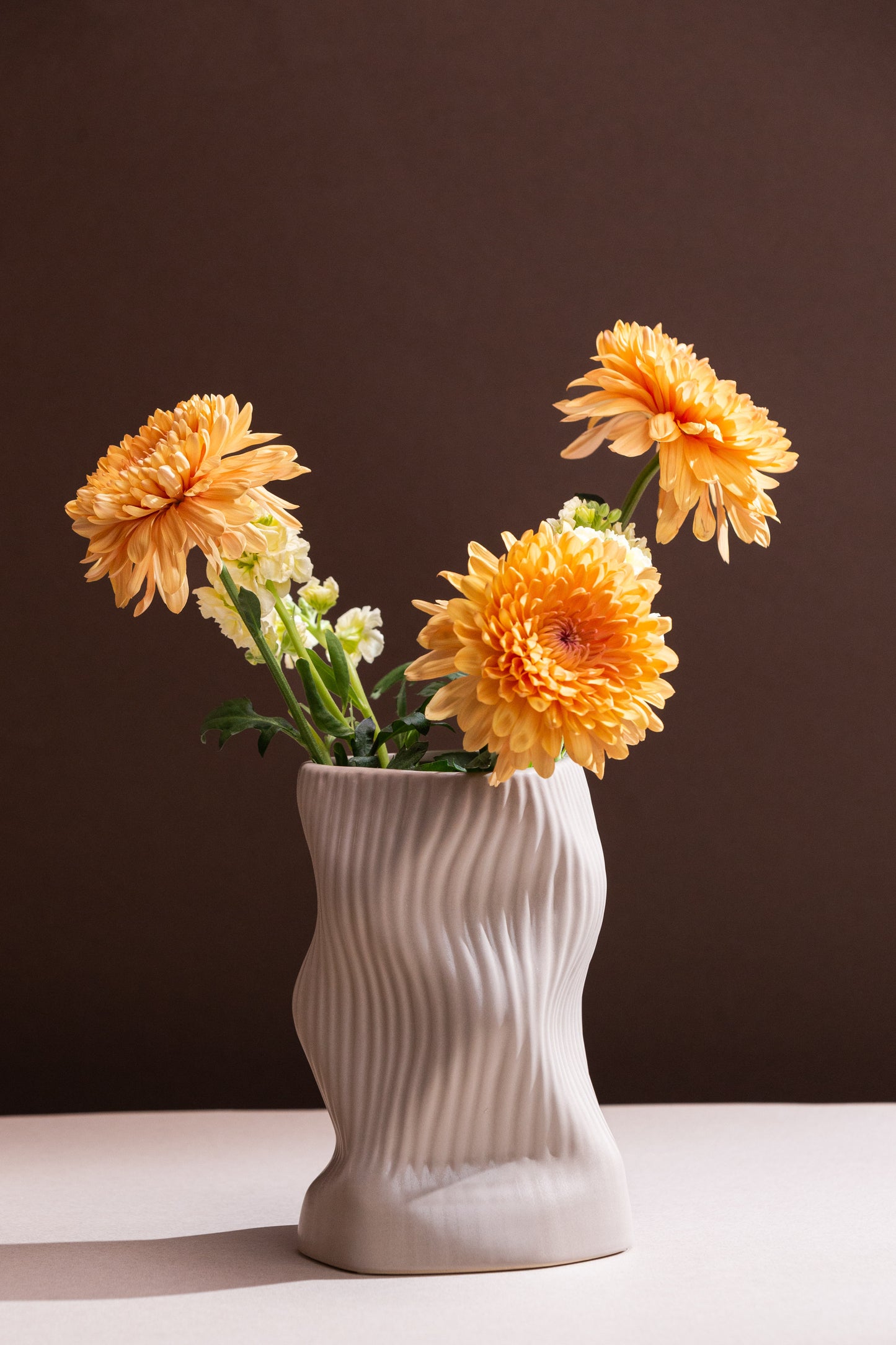 THE WAVY VASE